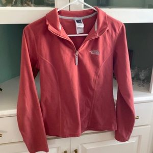 Woman’s Smalls North Face fleece